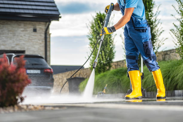 Best Oil Spill Cleanup  in Garberville, CA